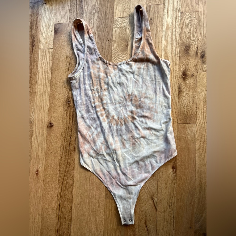 * free bundle add on item* A&F body suit size M